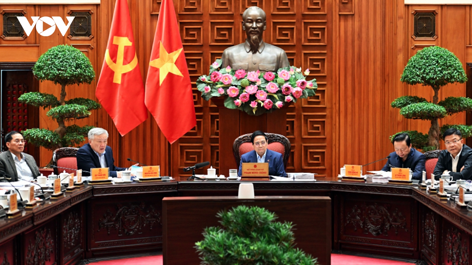 Vietnam eyes first free trade zones by 2026 to pilot breakthrough policies